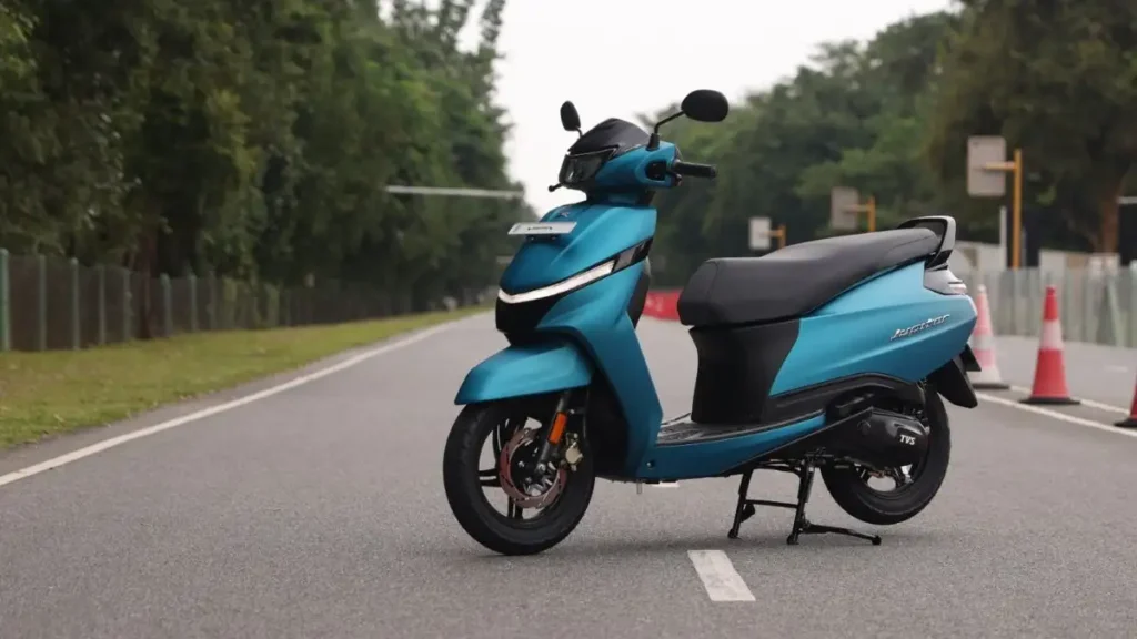TVS Jupiter Stardust Black Edition 2025